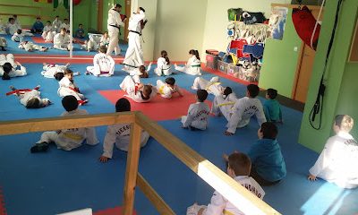 Las mejores clases de Taekwondo en Escuela De Taekwondo Shiaolin Osbo-Do Sport